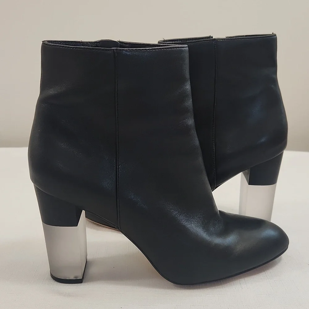Enzo Angiolini Hadie Black Booties With Frosted Lucite Heels. Size 9